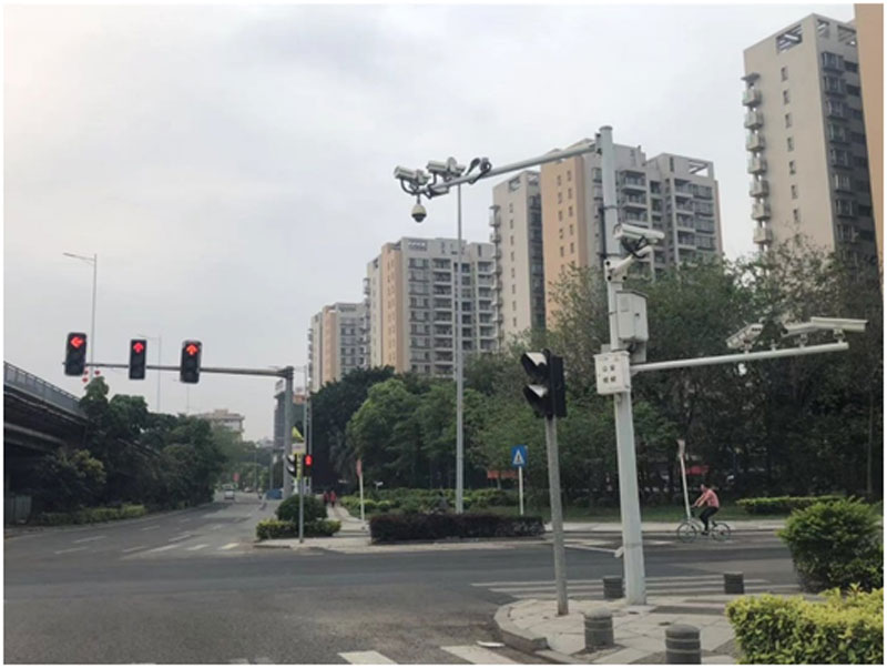 現有交通路口燈杆設置實景