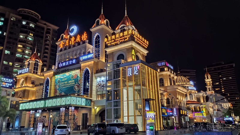 金月灣廣場夜景實拍圖(tú)