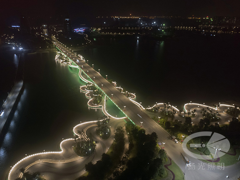 海（hǎi）花島入島橋梁夜景照明工程（chéng）